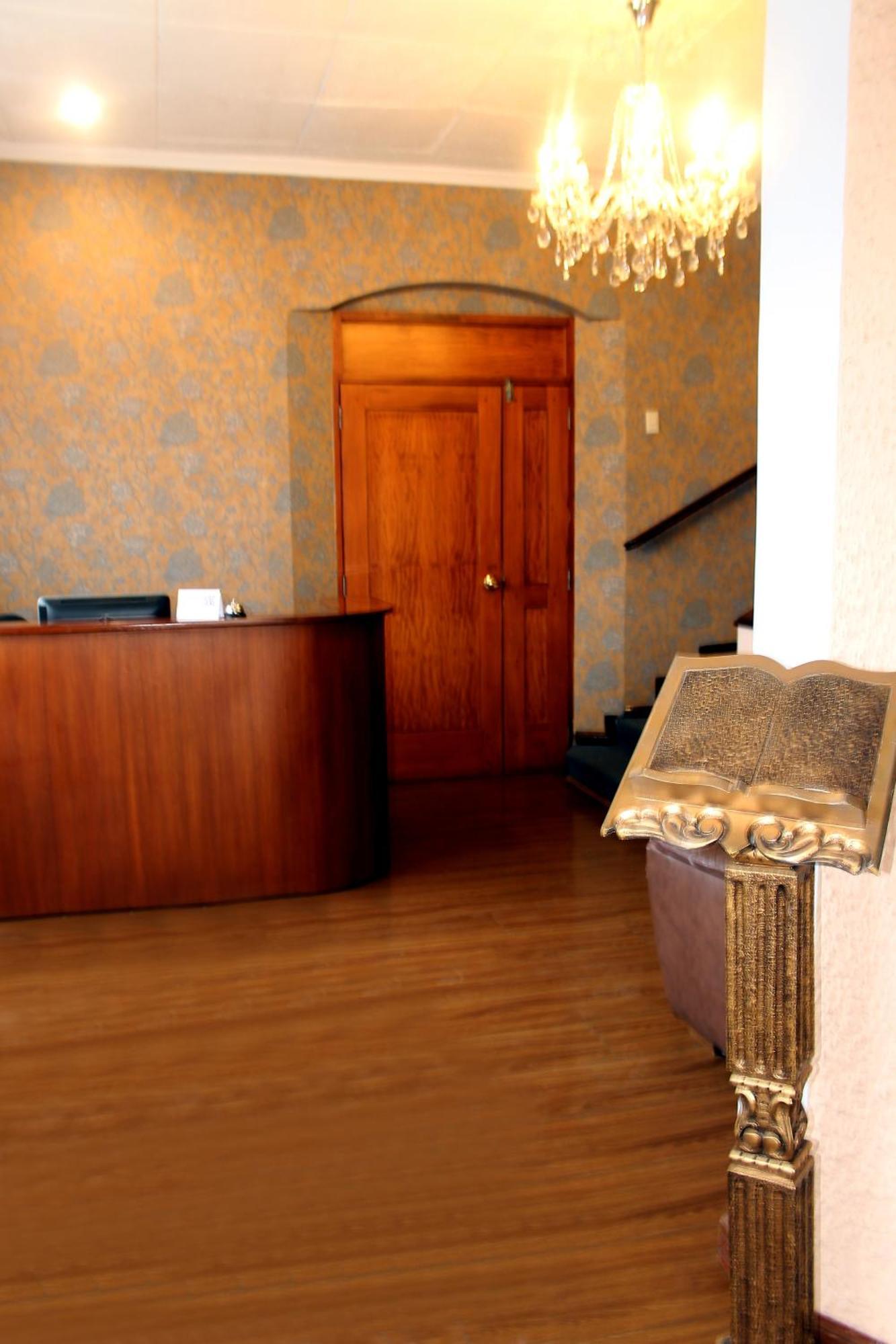 La Casona 3*